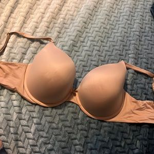 Body by Victoria push up bra